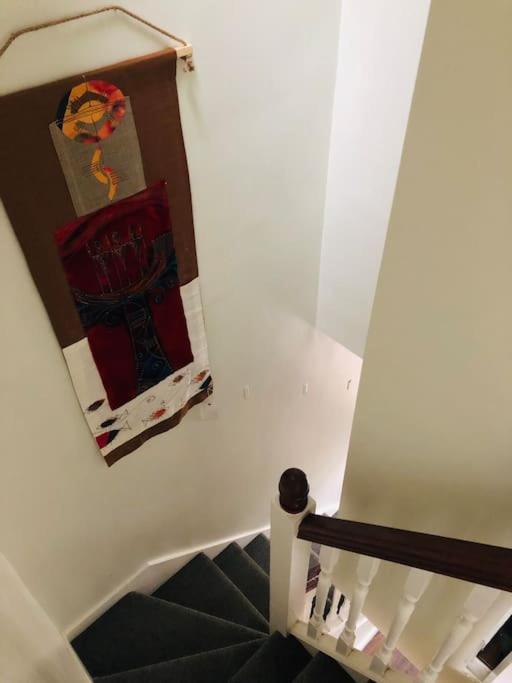 Cosy Two Bed Terraced House 7Min Drive From City เบลฟาสต์ ภายนอก รูปภาพ